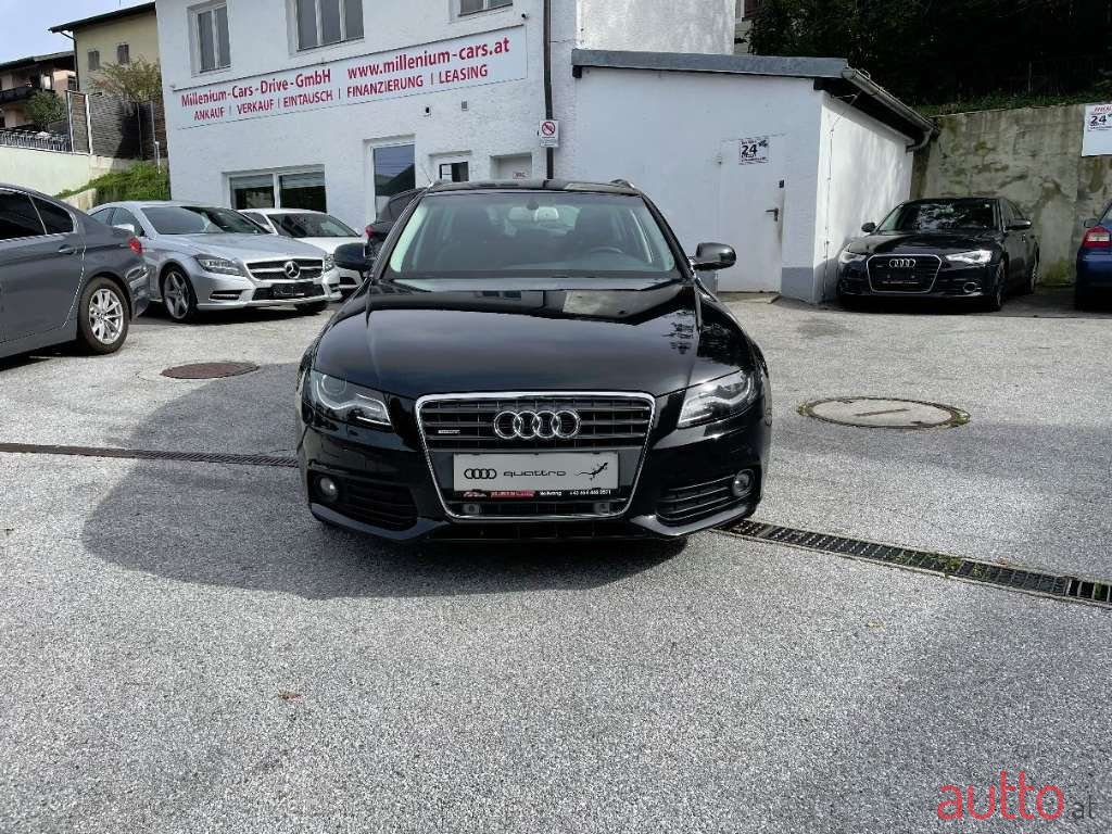 2011' Audi A4 photo #2