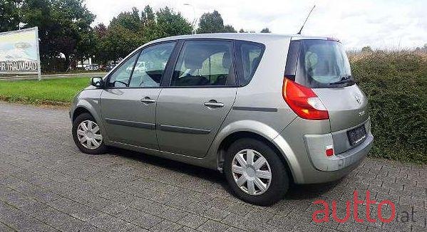 2007' Renault Scenic photo #2