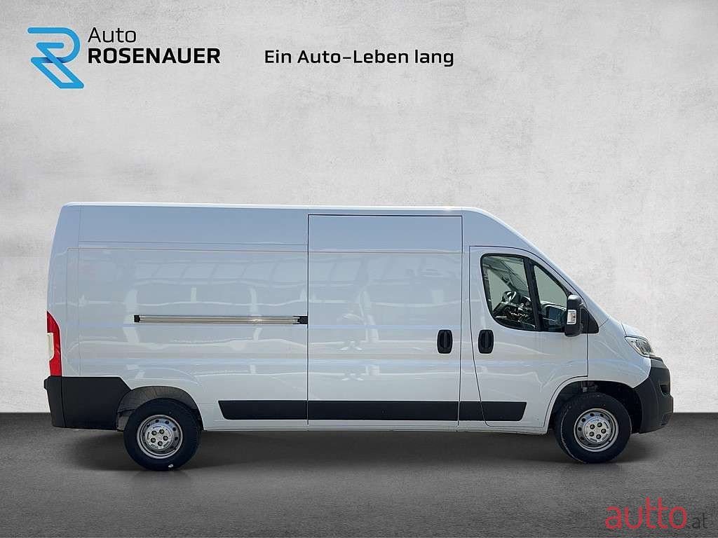 2023' Opel Movano photo #3