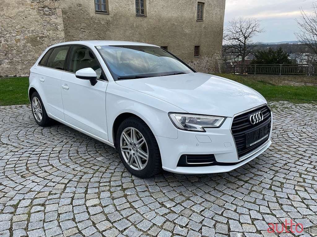 2018' Audi A3 photo #2
