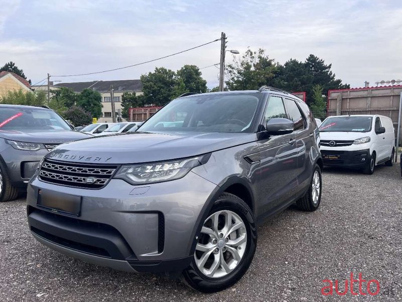 2019' Land Rover Discovery photo #1