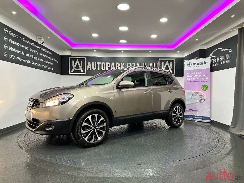 2011' Nissan Qashqai photo #2