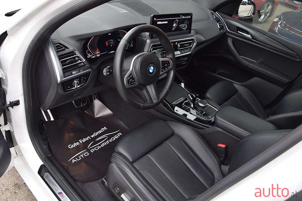 2022' BMW X3 photo #4