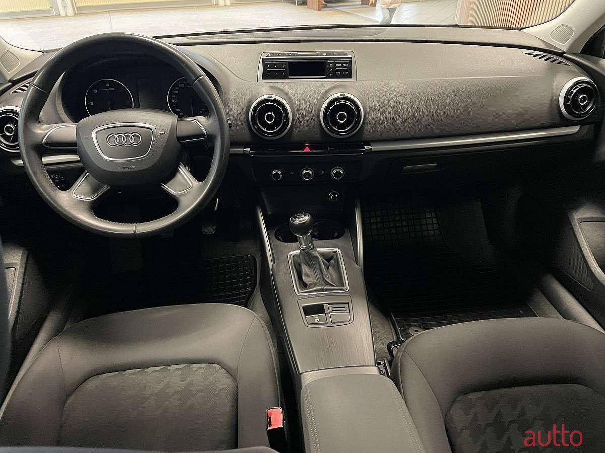 2014' Audi A3 photo #3