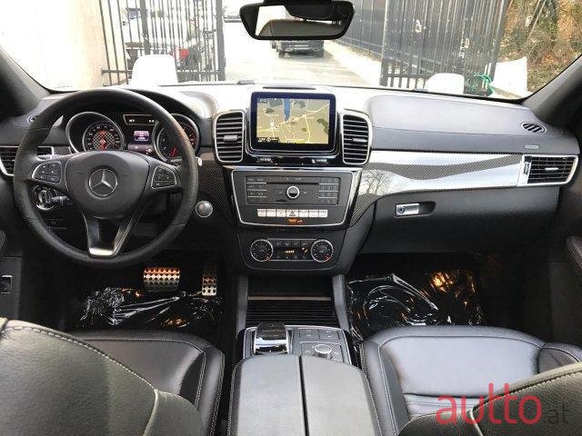 2016' Mercedes-Benz GL 450 AMG 4matic photo #3