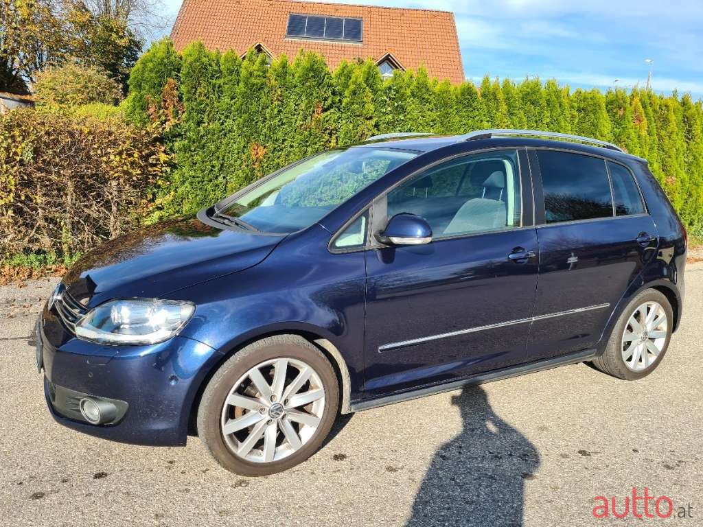 2013' Volkswagen Golf photo #5