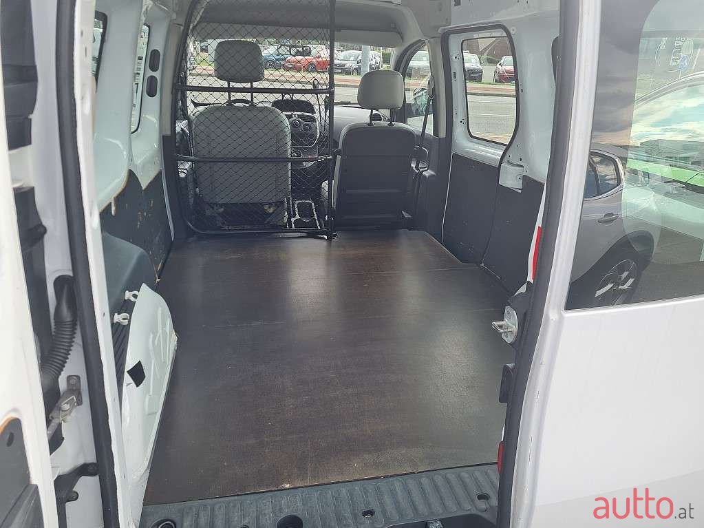 2020' Renault Kangoo photo #4