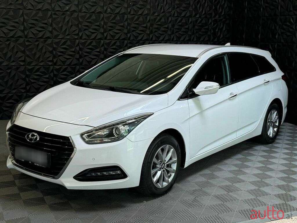 2017' Hyundai i40 photo #3