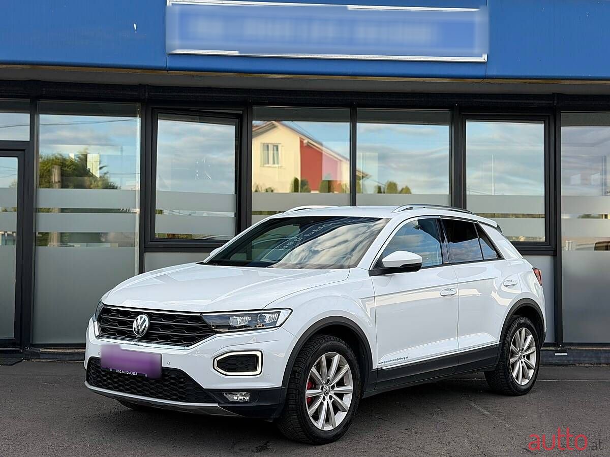 2018' Volkswagen T-Roc photo #6
