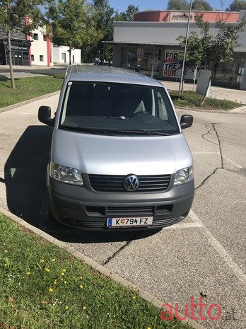 2008' Volkswagen T5 photo #1