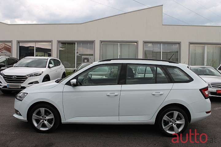 2019' Skoda Fabia photo #4
