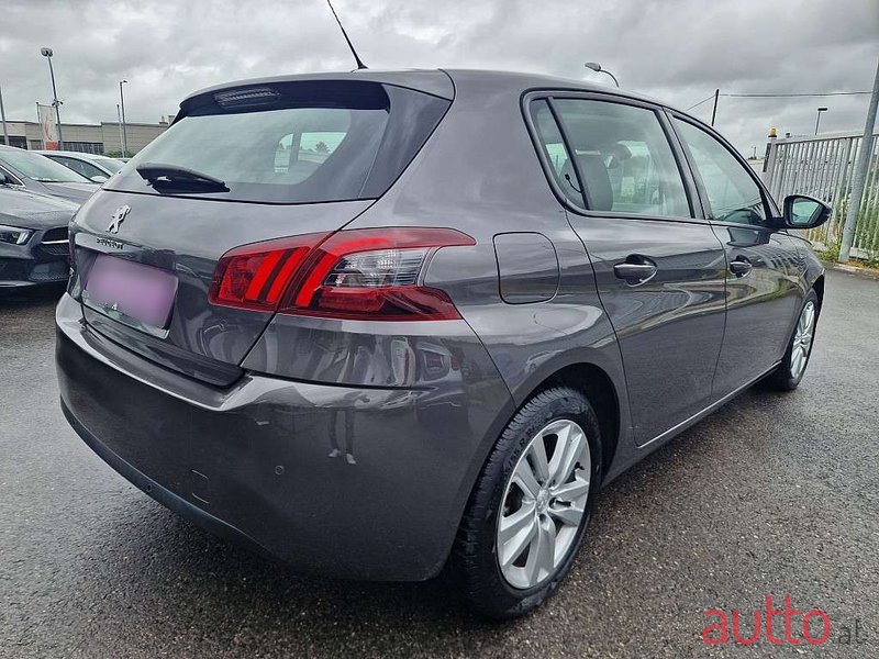 2020' Peugeot 308 photo #6