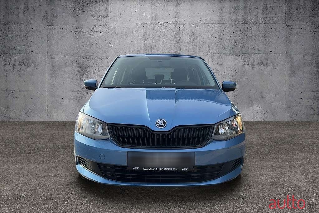 2015' Skoda Fabia photo #5