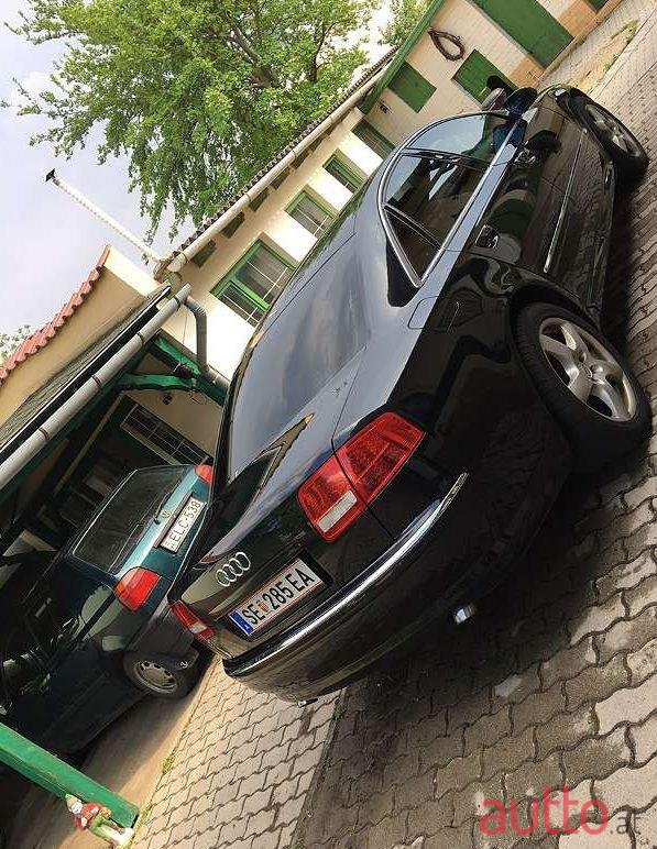 2004' Audi A8 photo #1