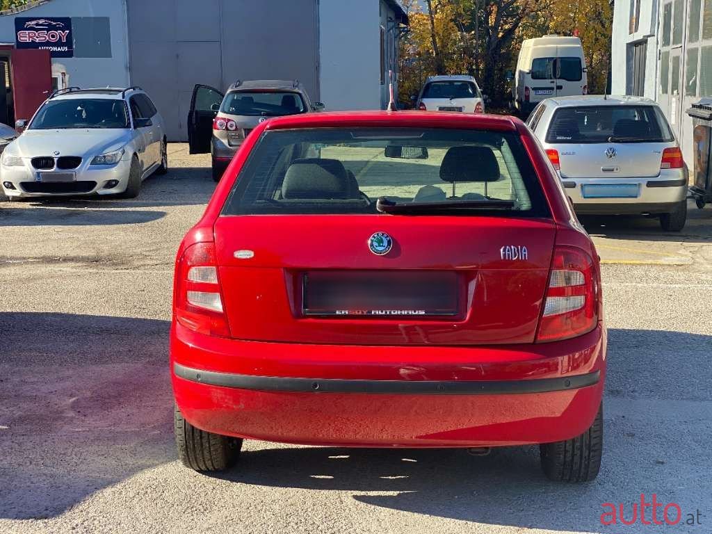 2004' Skoda Fabia photo #6