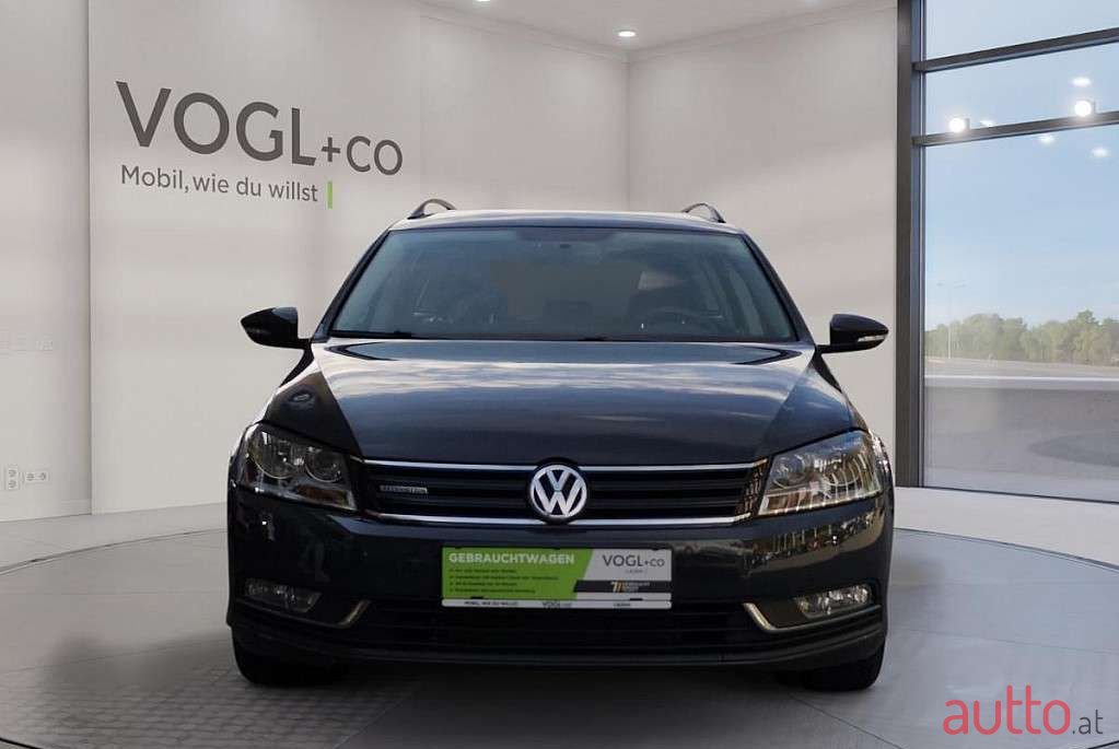 2014' Volkswagen Passat photo #4