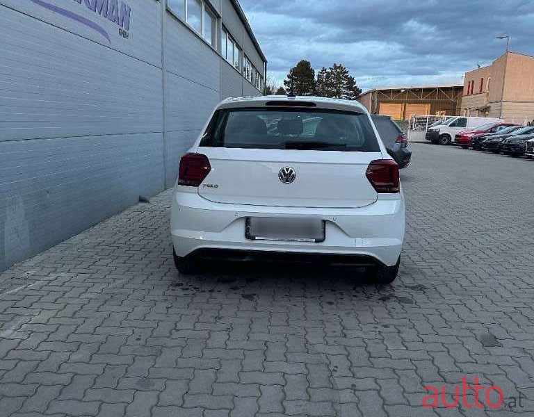 2019' Volkswagen Polo photo #4