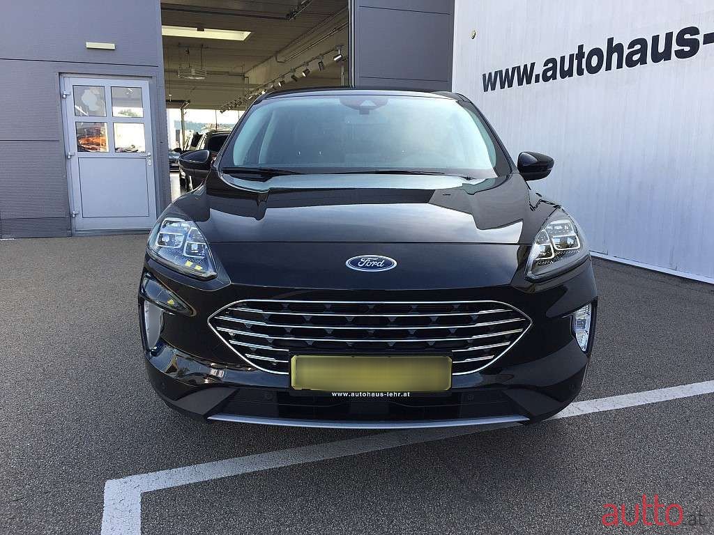 2020' Ford Kuga photo #6