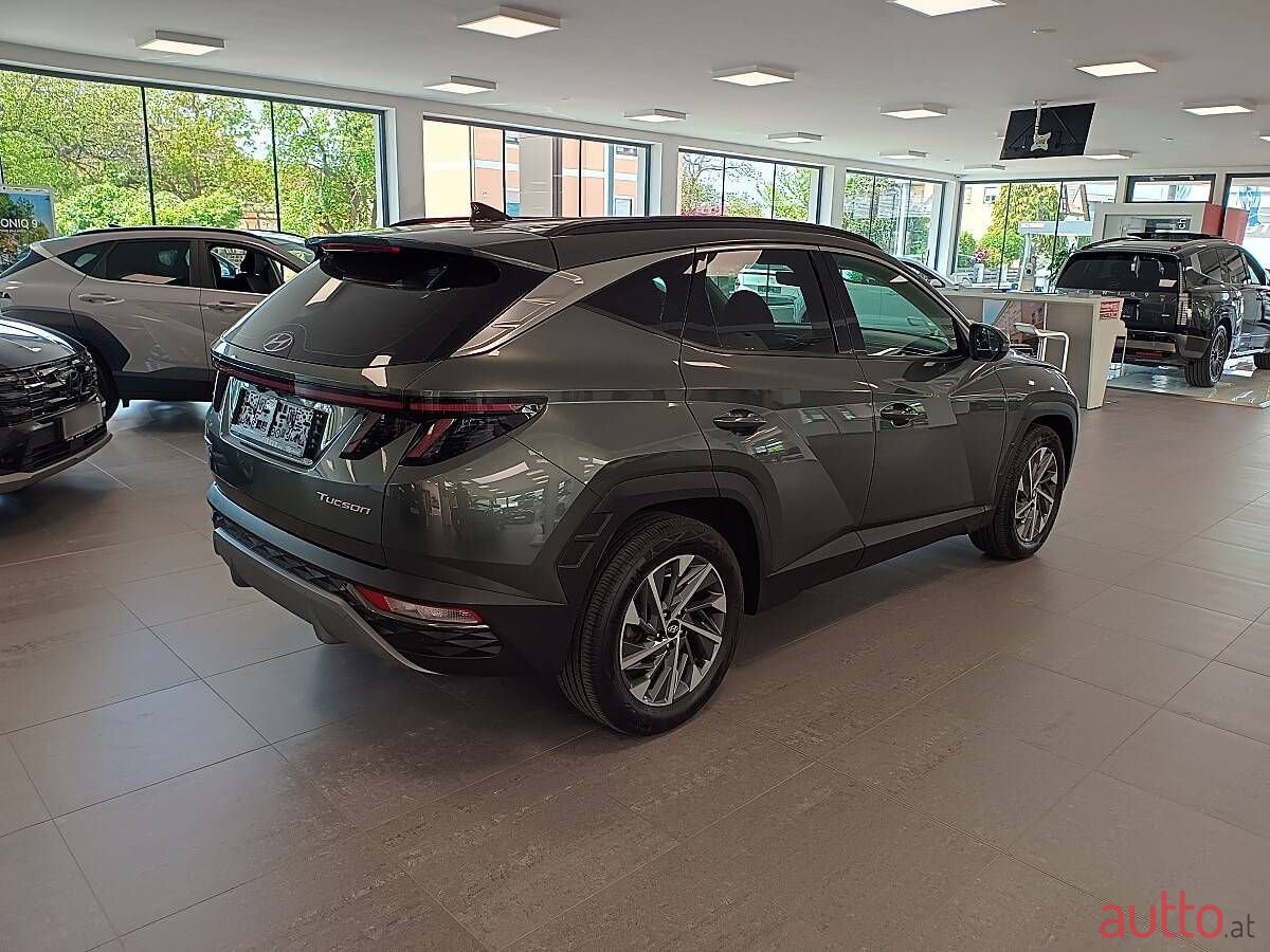 2023' Hyundai Tucson photo #4