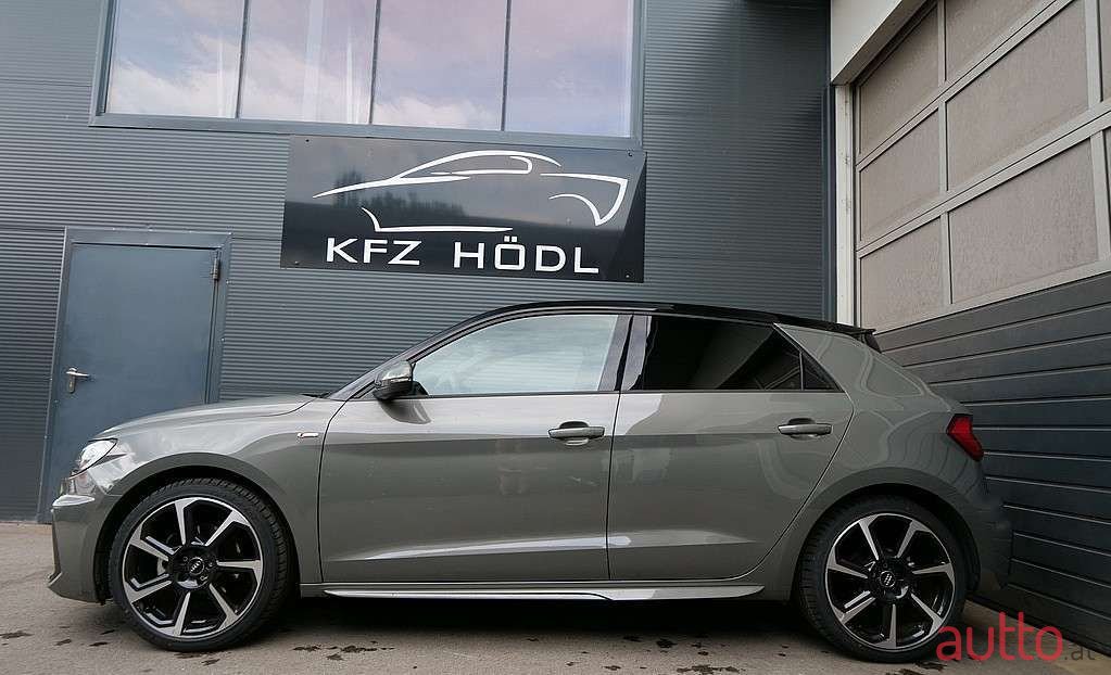 2018' Audi A1 photo #5