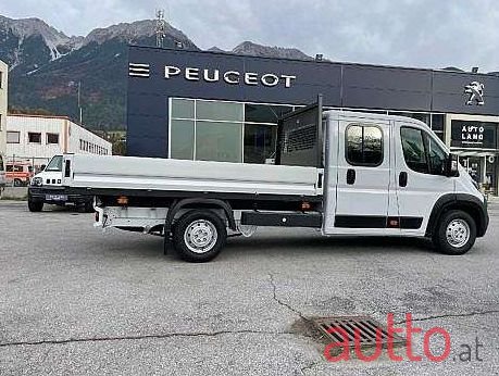 2021' Peugeot Boxer photo #2