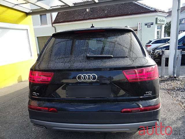 2016' Audi Q7 photo #4