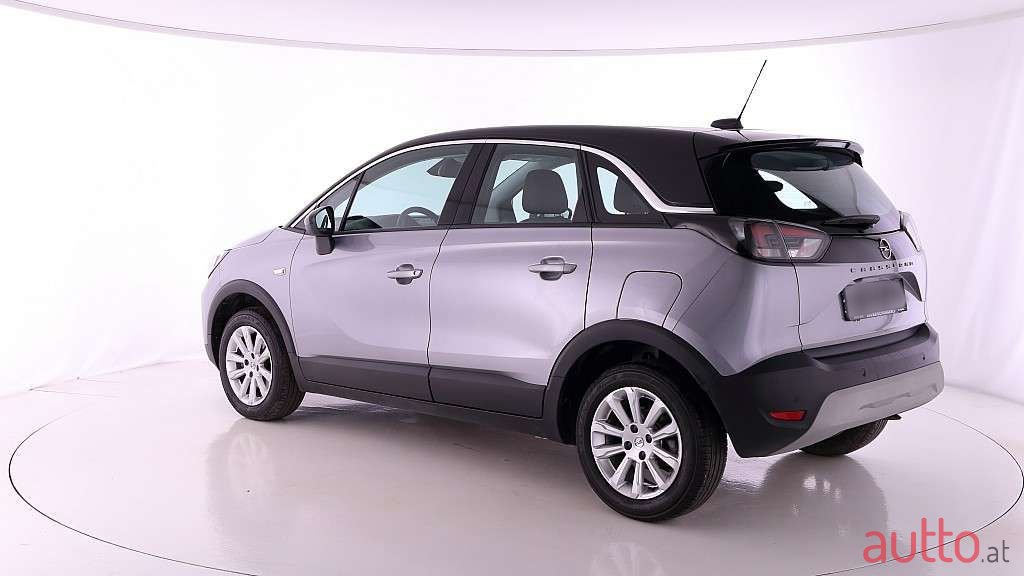 2021' Opel Crossland photo #4