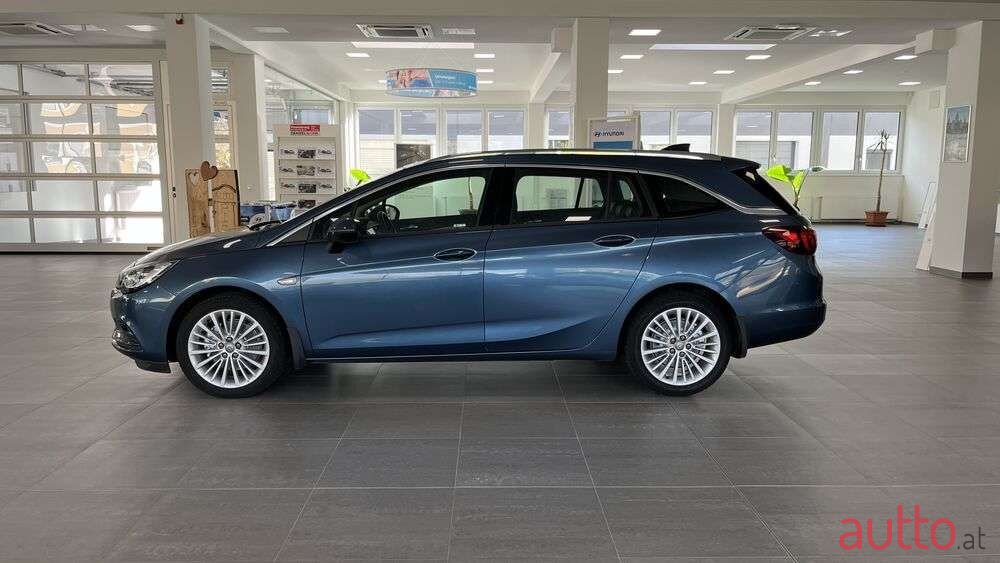 2016' Opel Astra photo #2