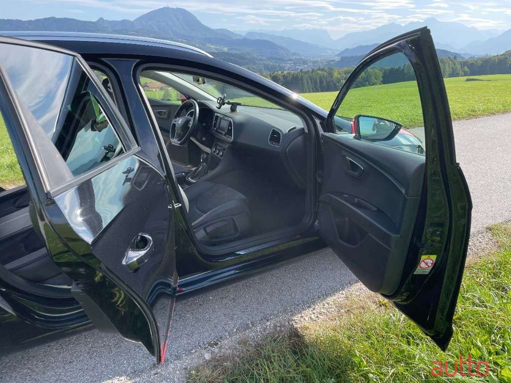 2014' SEAT Leon photo #6