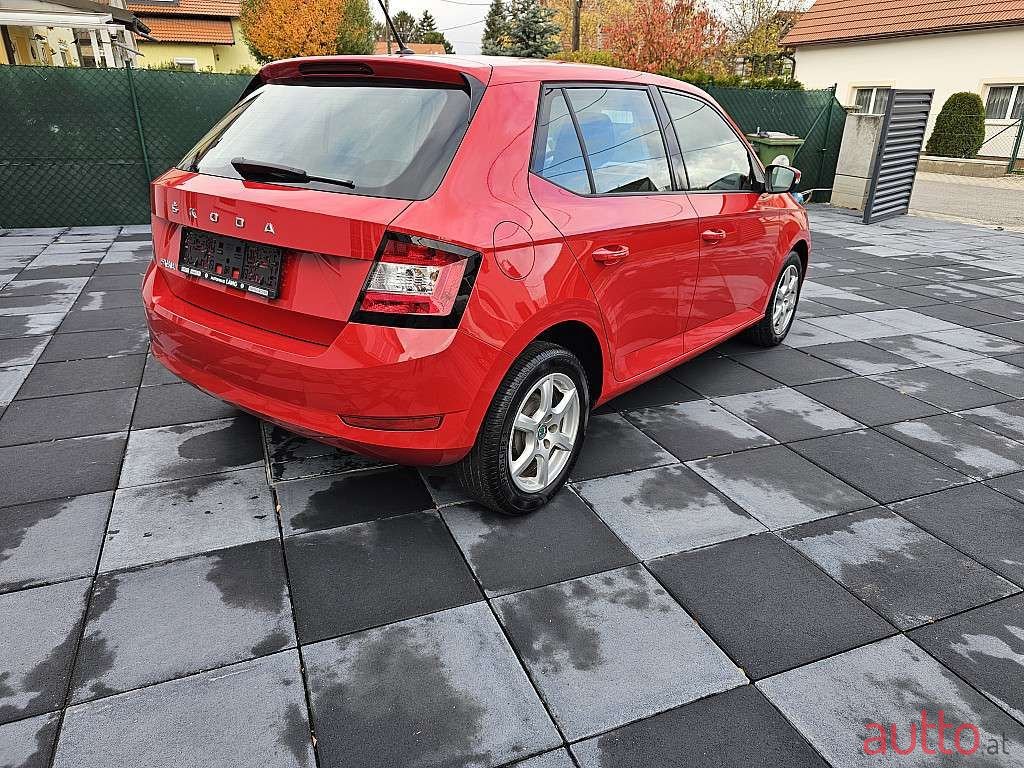 2020' Skoda Fabia photo #4