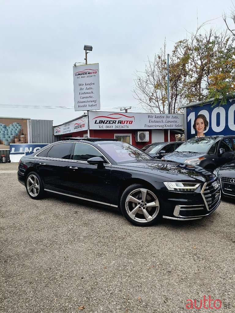 2018' Audi A8 photo #5