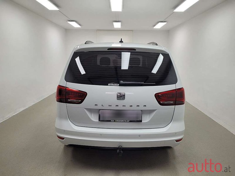 2020' SEAT Alhambra photo #6