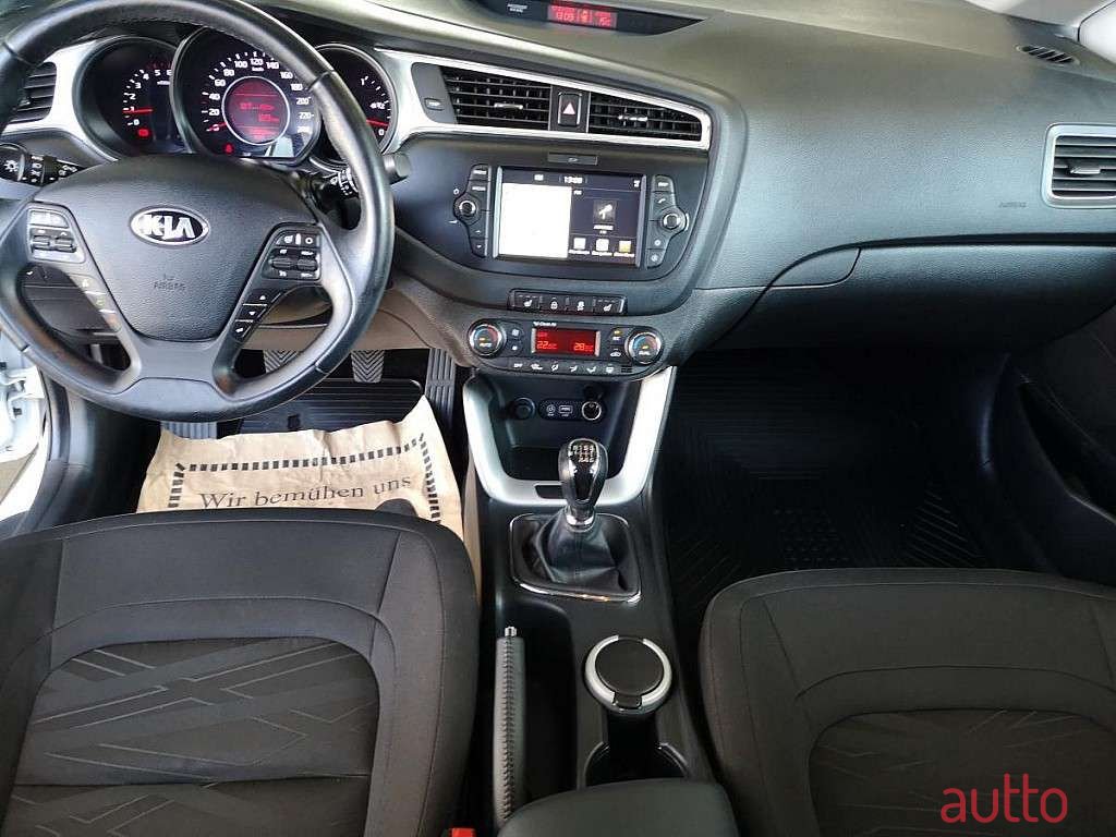 2017' Kia Ceed photo #4