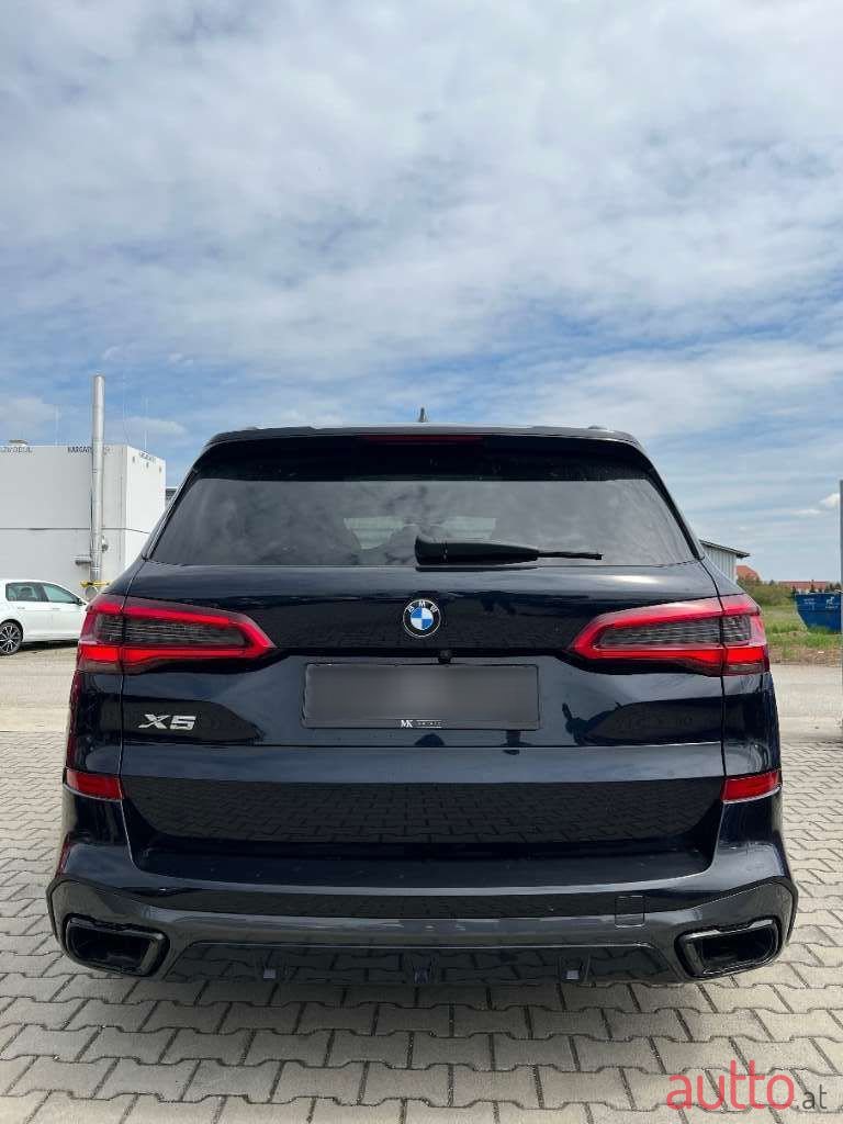 2019' BMW X5 photo #5
