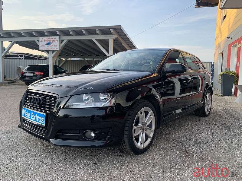 2012' Audi A3 photo #3