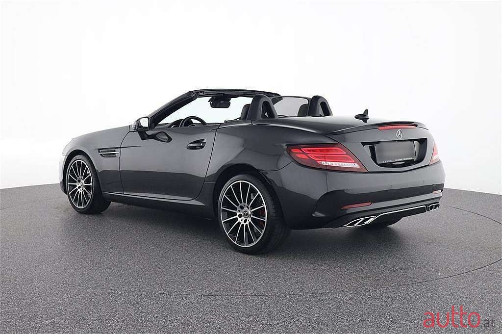 2019' Mercedes-Benz Slc-Klasse photo #3