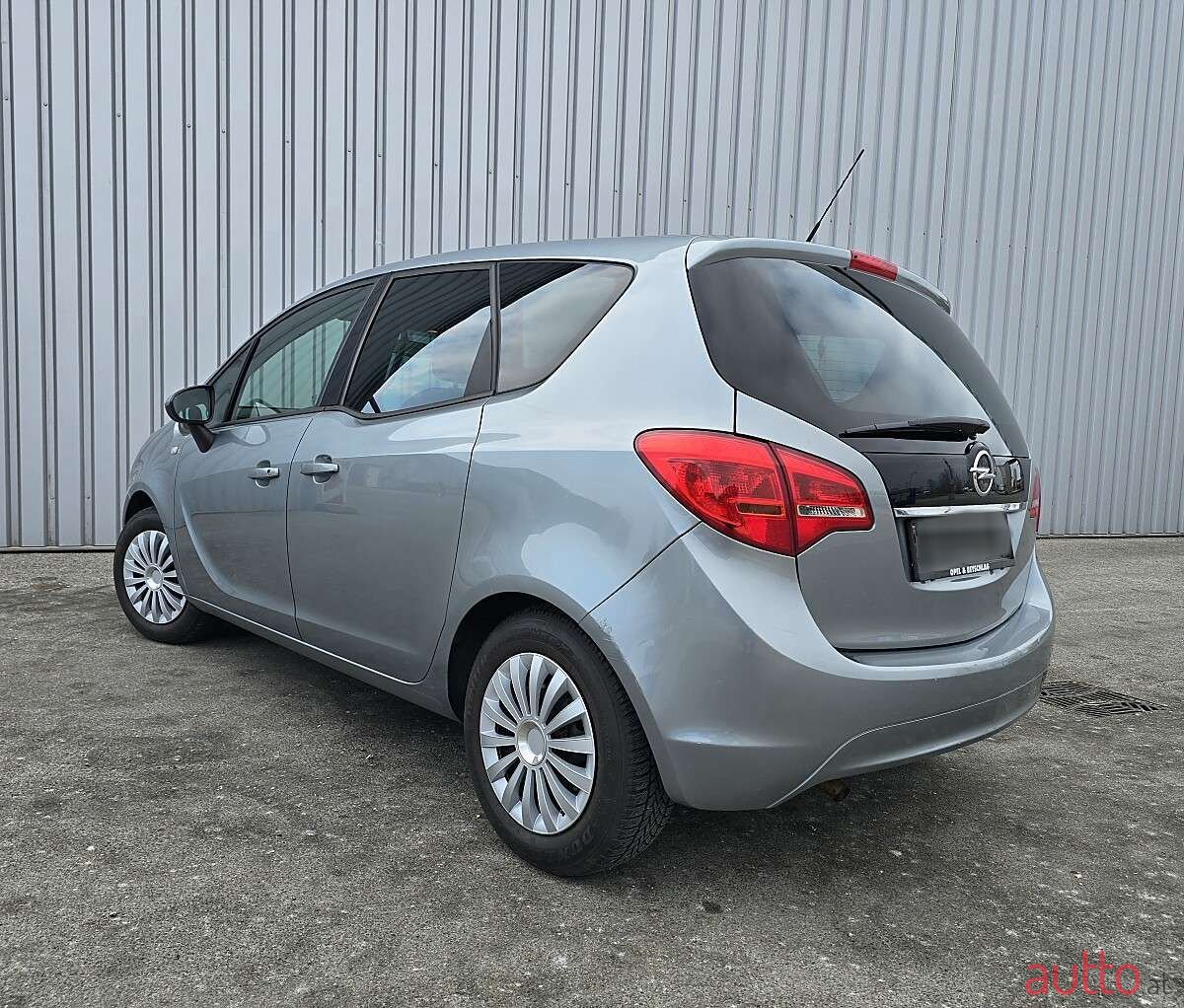 2011' Opel Meriva photo #4
