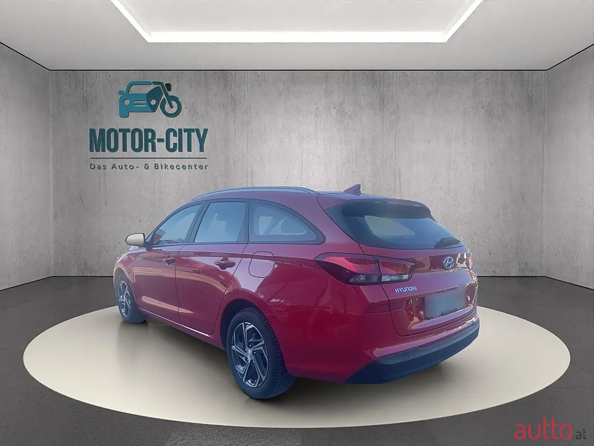 2023' Hyundai i30 photo #5