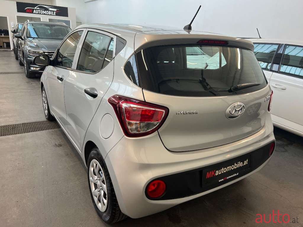 2019' Hyundai i10 photo #6