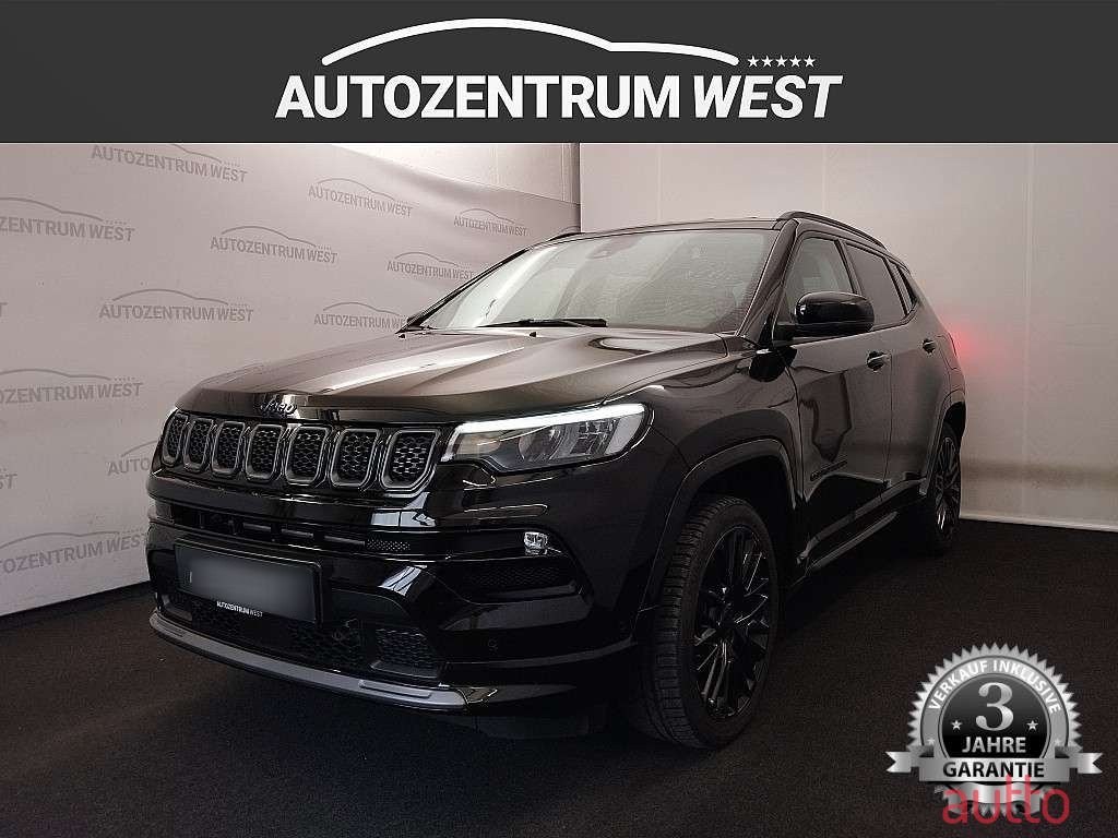 2022' Jeep Compass photo #1