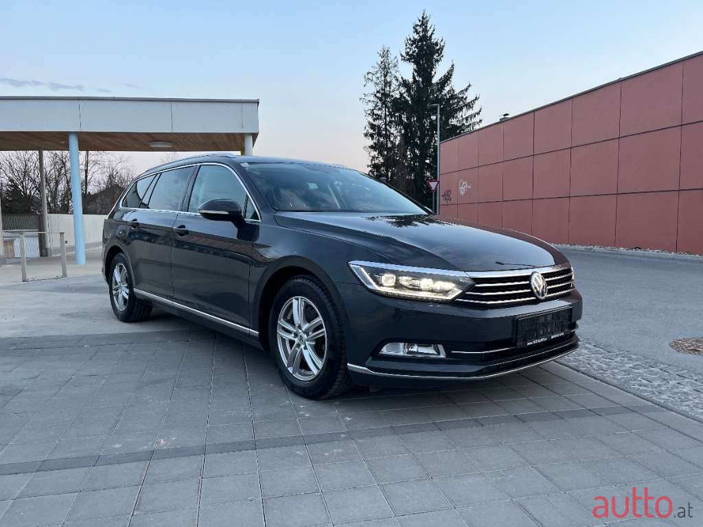 2018' Volkswagen Passat photo #4