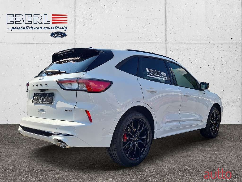 2023' Ford Kuga photo #6