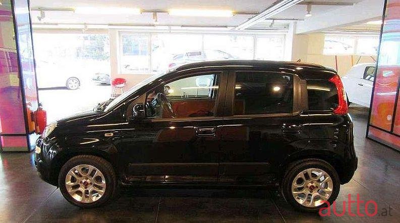 2016' Fiat Panda photo #2