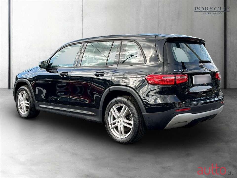 2020' Mercedes-Benz GLB photo #4