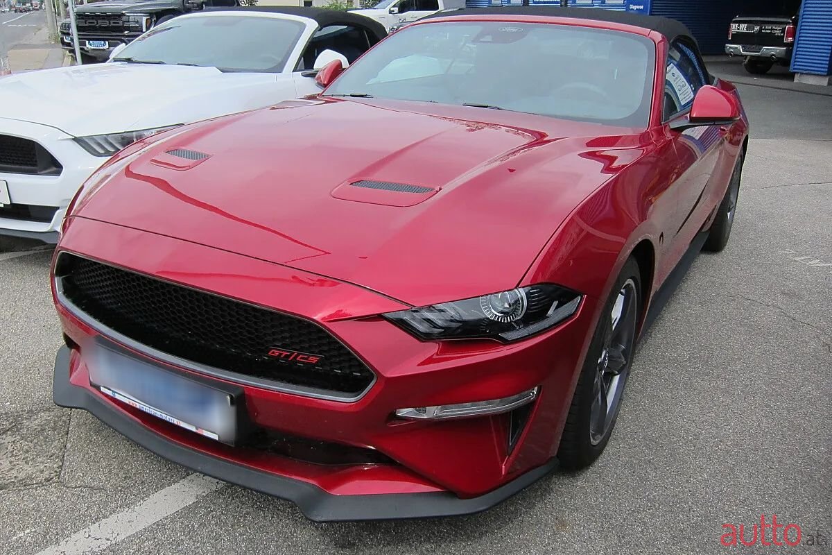 2022' Ford Mustang photo #3