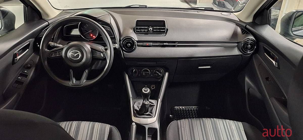 2019' Mazda Mazda2 photo #4