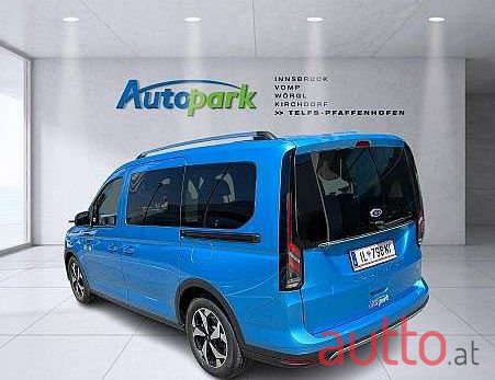 2022' Ford Tourneo photo #5