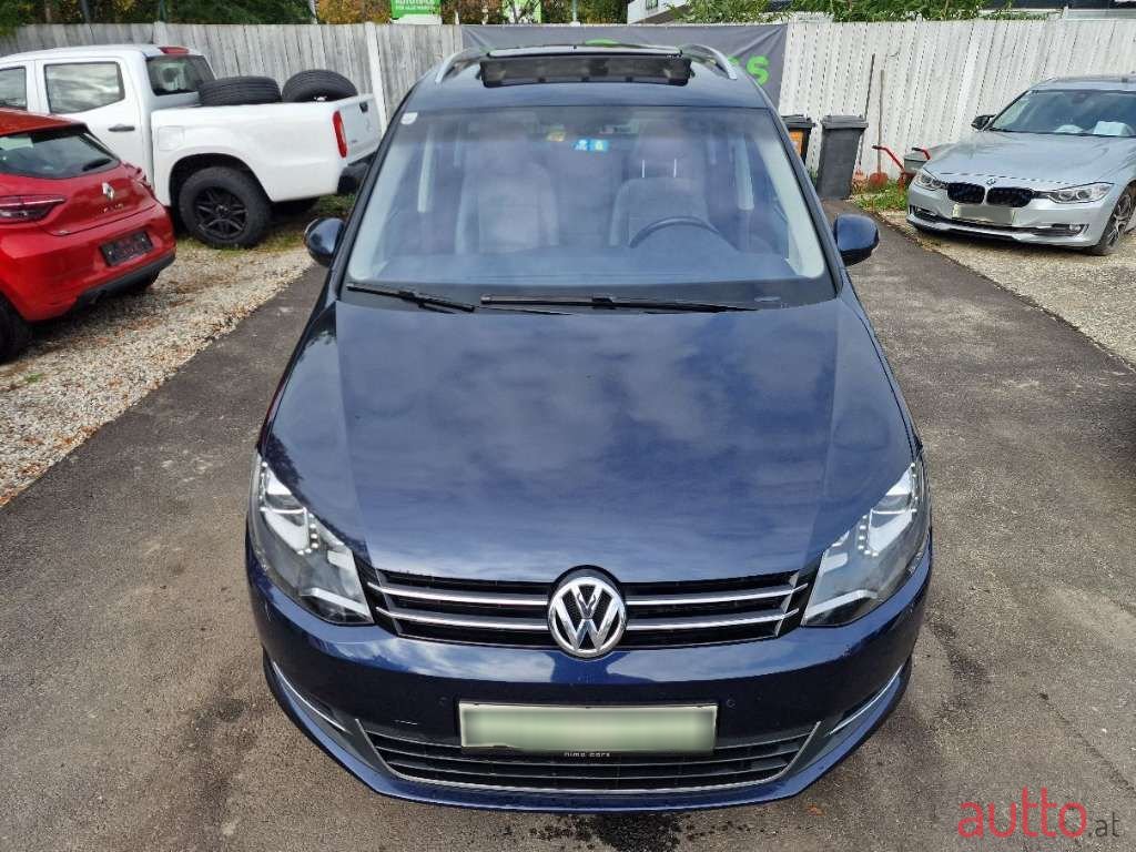 2012' Volkswagen Sharan photo #4