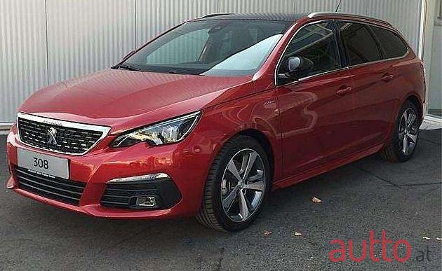 2017' Peugeot 308 photo #1