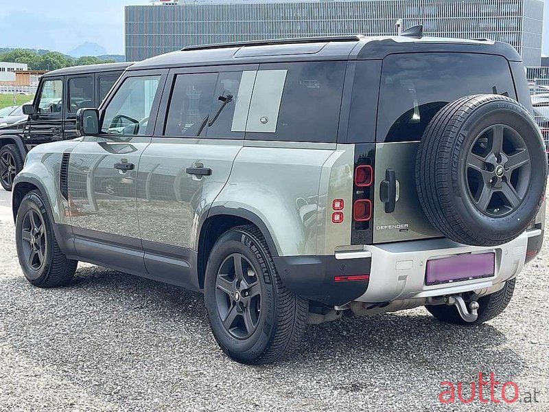 2020' Land Rover Defender photo #6